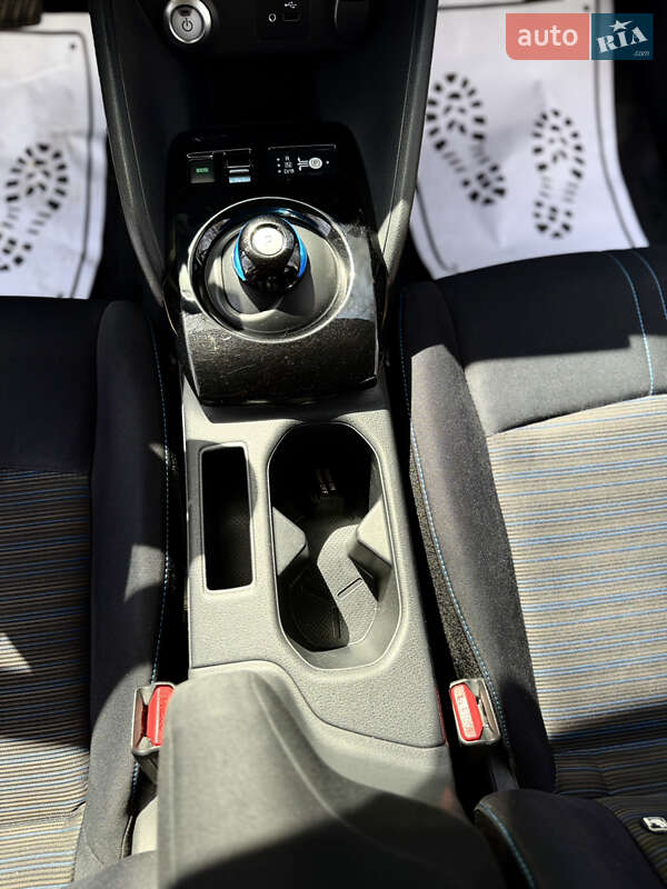 Хэтчбек Nissan Leaf 2018 в Теребовле фото 24 Хэтчбек Nissan Leaf 2018 в Теребовле