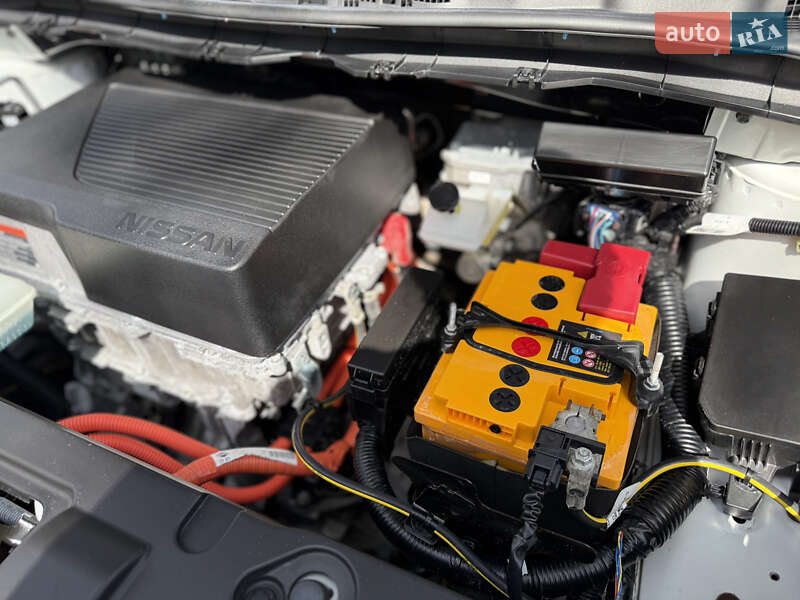 Хэтчбек Nissan Leaf 2018 в Теребовле фото 51 Хэтчбек Nissan Leaf 2018 в Теребовле