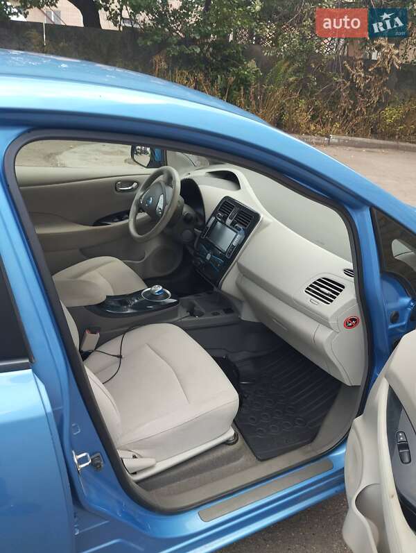 Хэтчбек Nissan Leaf 2012 в Черкассах фото 4 Хэтчбек Nissan Leaf 2012 в Черкассах