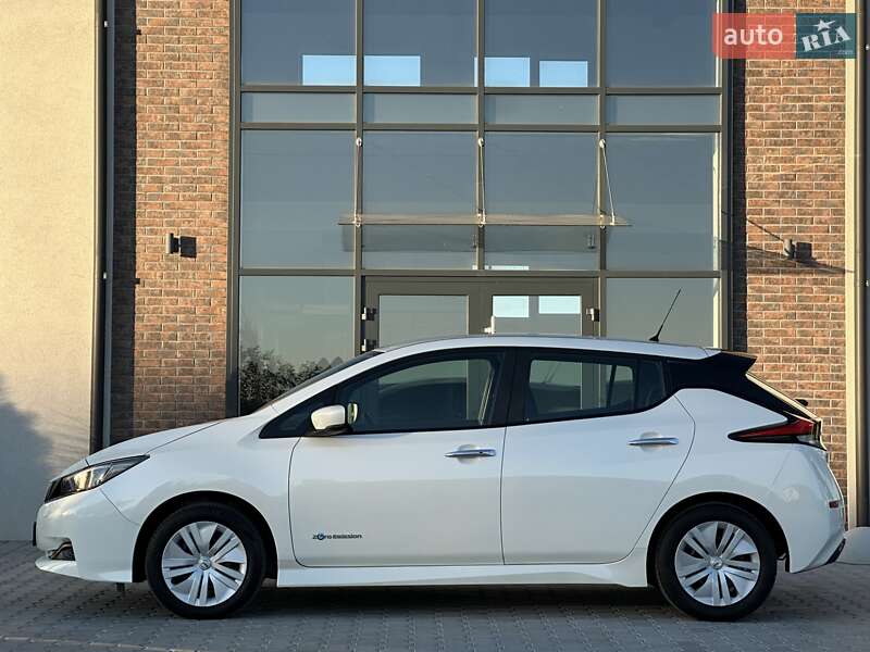 Хэтчбек Nissan Leaf 2019 в Тернополе