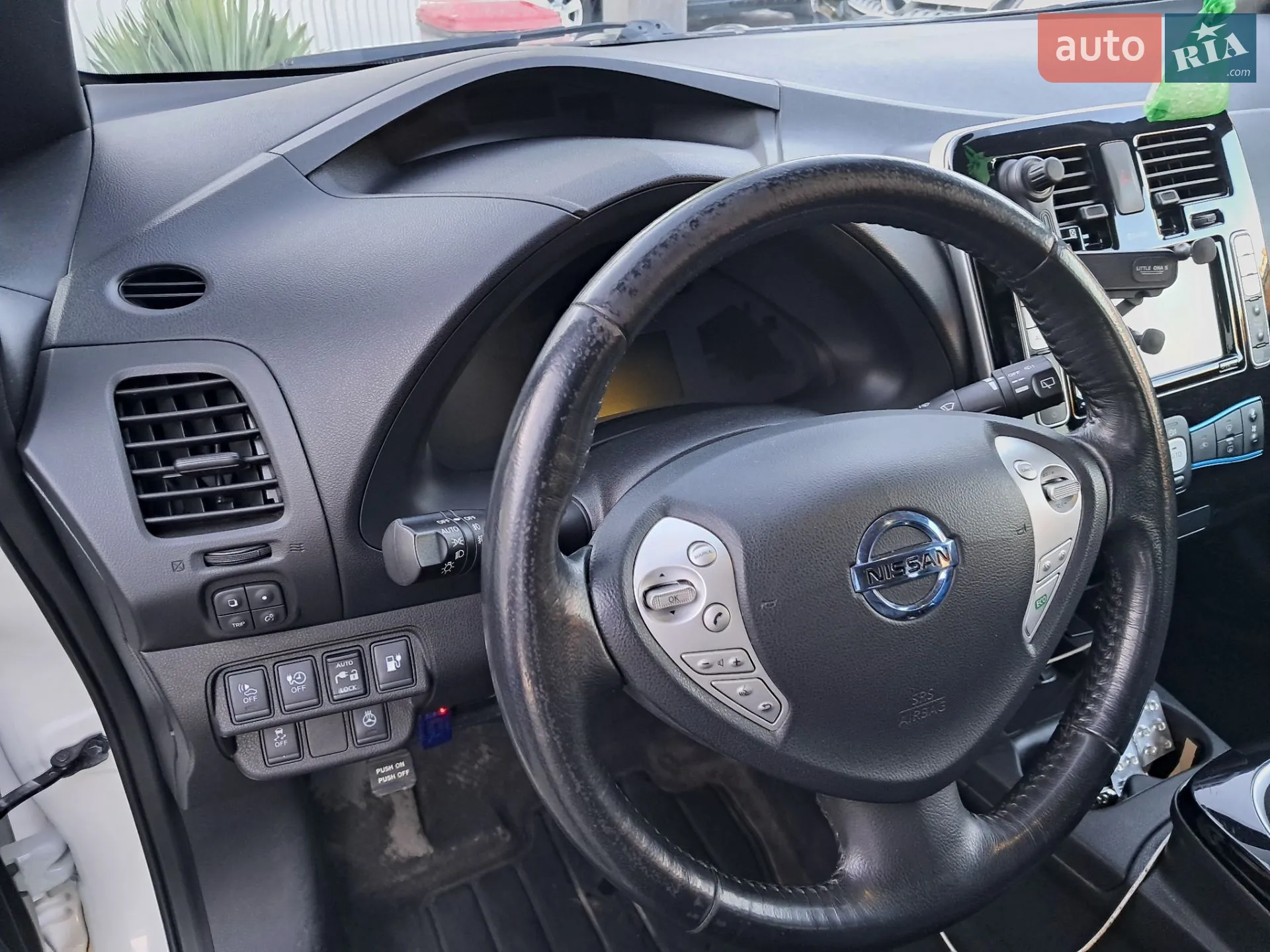 2017 Nissan Leaf - мініатюра 2