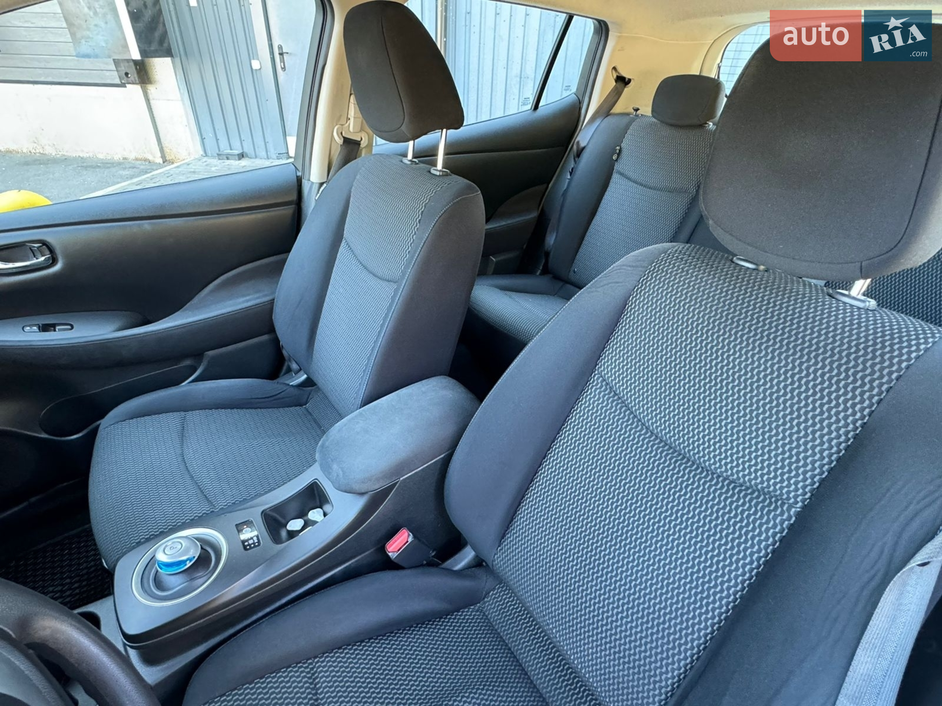 2014 Nissan Leaf - мініатюра 12