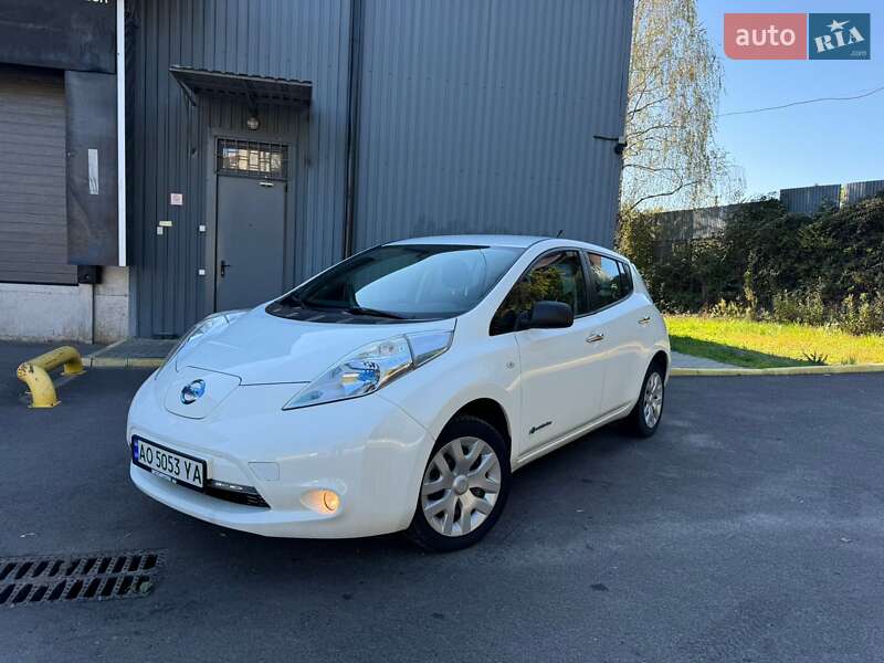 Хетчбек Nissan Leaf 2014 в Ужгороді фото 4 Хетчбек Nissan Leaf 2014 в Ужгороді