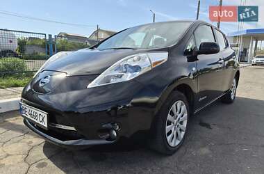 Хетчбек Nissan Leaf 2014 в Миколаєві
