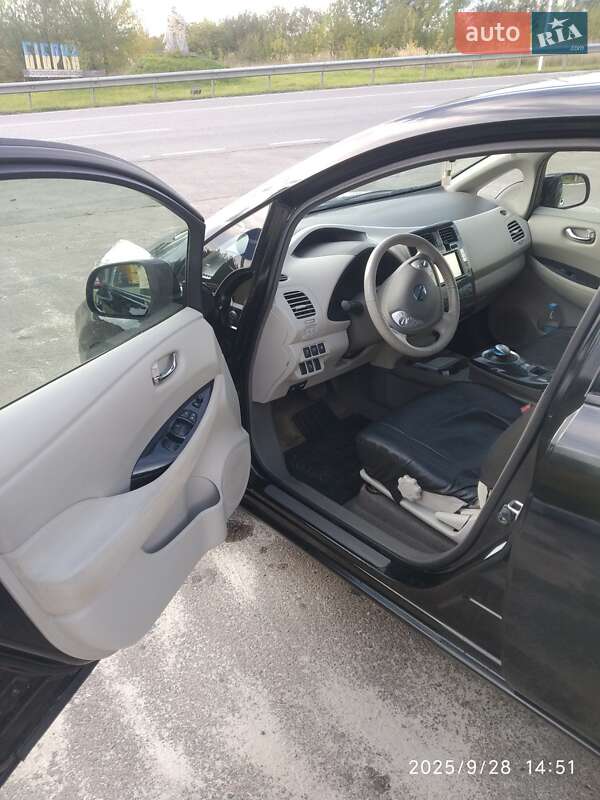 Хетчбек Nissan Leaf 2012 в Львові