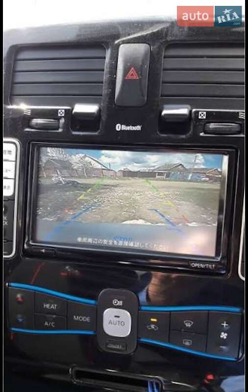 Хетчбек Nissan Leaf 2013 в Києві