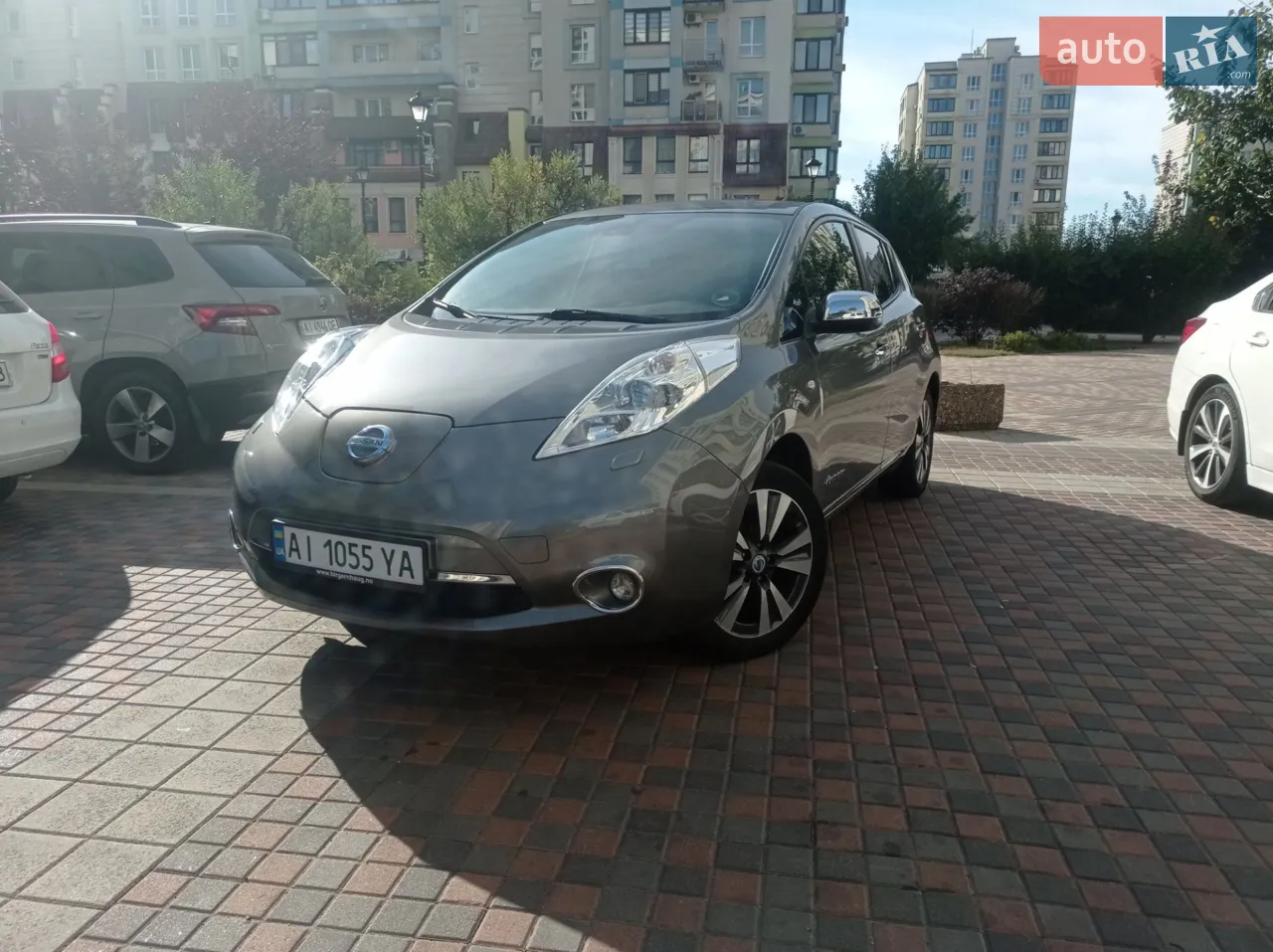2012 Nissan Leaf - мініатюра 11