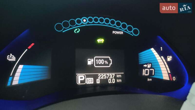 Хэтчбек Nissan Leaf 2013 в Киеве фото 8 Хэтчбек Nissan Leaf 2013 в Киеве