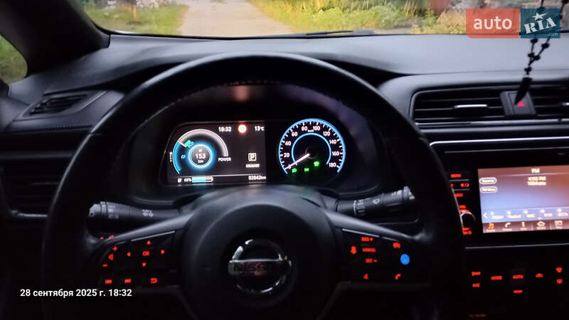 Хетчбек Nissan Leaf 2018 в Полтаві