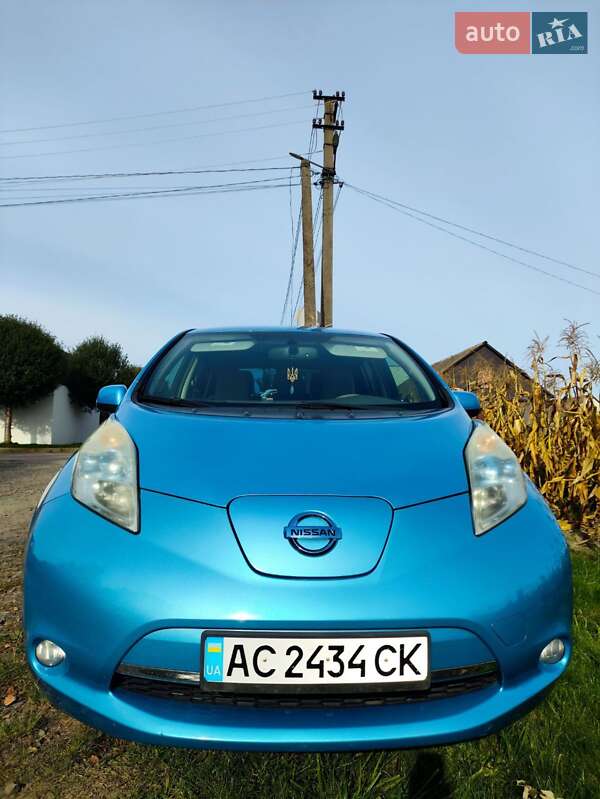 Хэтчбек Nissan Leaf 2011 в Ковеле фото Хэтчбек Nissan Leaf 2011 в Ковеле