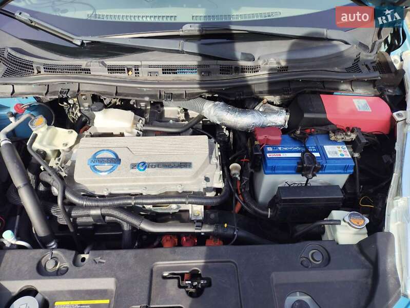 Хэтчбек Nissan Leaf 2011 в Ковеле фото 18 Хэтчбек Nissan Leaf 2011 в Ковеле