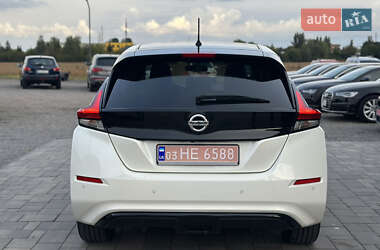 Хэтчбек Nissan Leaf 2018 в 