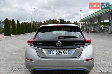 Хэтчбек Nissan Leaf 2019 в 