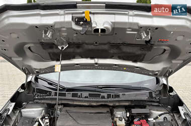 Хэтчбек Nissan Leaf 2019 в 