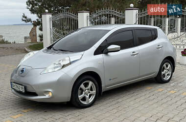 Хетчбек Nissan Leaf 2017 в Білгороді-Дністровському