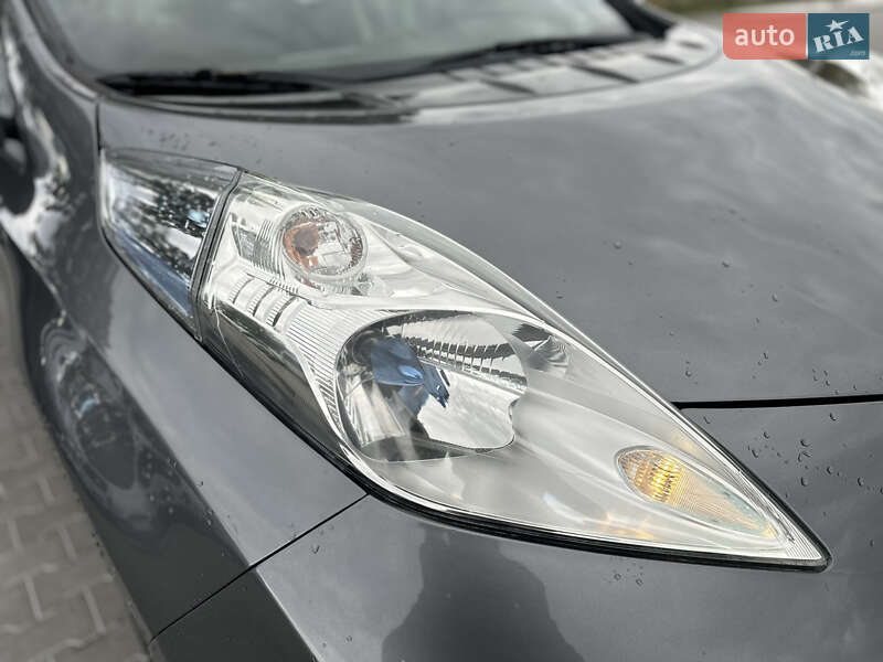 Хэтчбек Nissan Leaf 2013 в Владимире