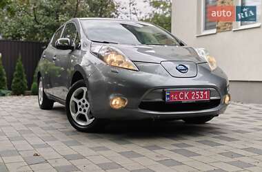 Хетчбек Nissan Leaf 2013 в Івано-Франківську