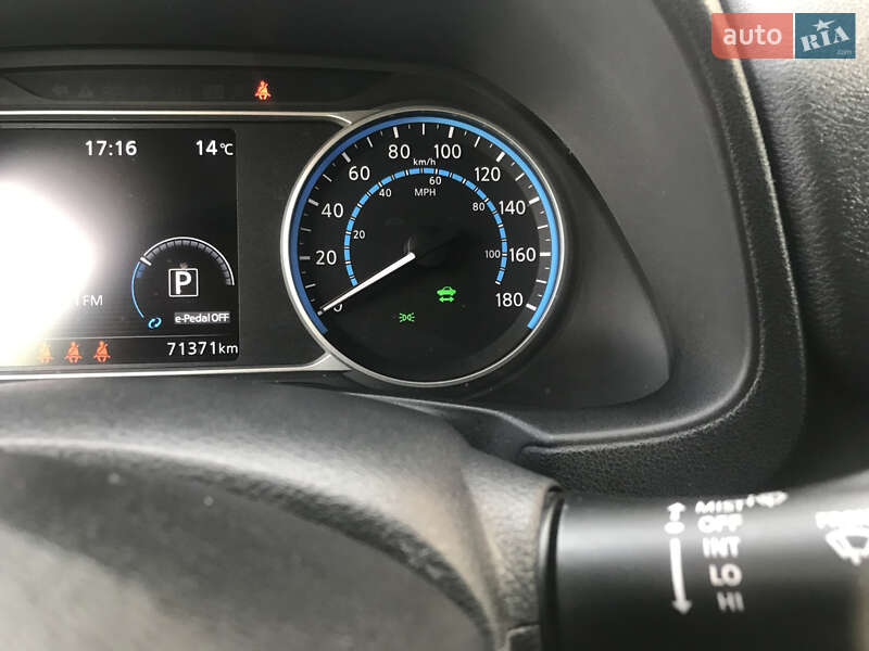 Хэтчбек Nissan Leaf 2021 в Харькове