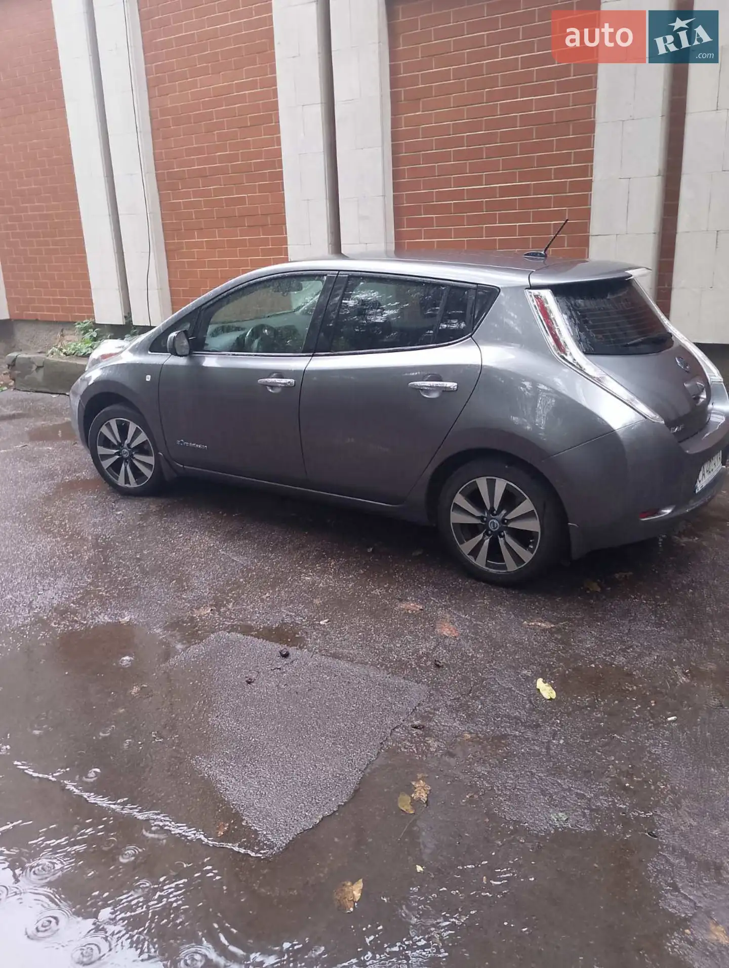 2015 Nissan Leaf - мініатюра 2