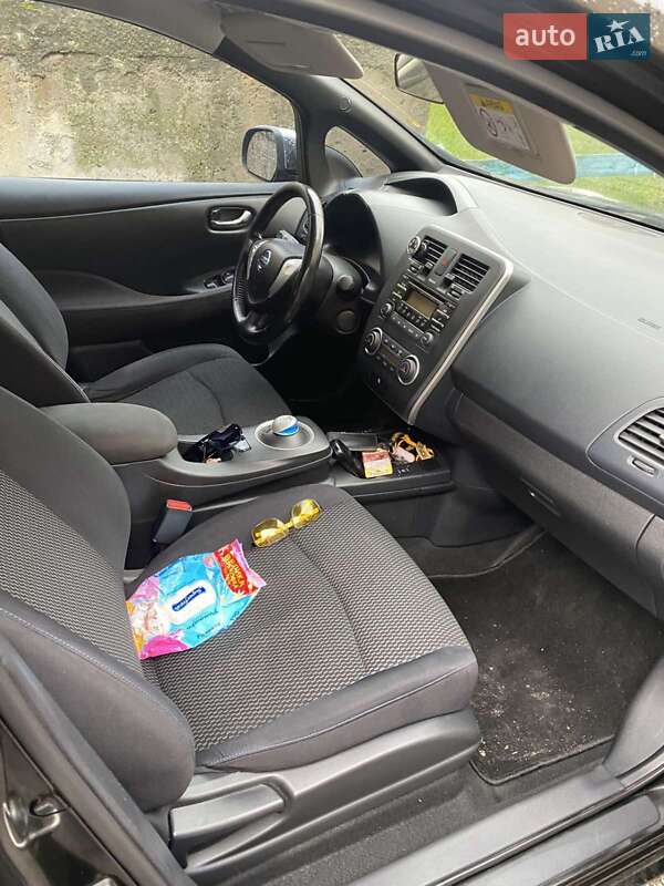 Хетчбек Nissan Leaf 2013 в Тернополі