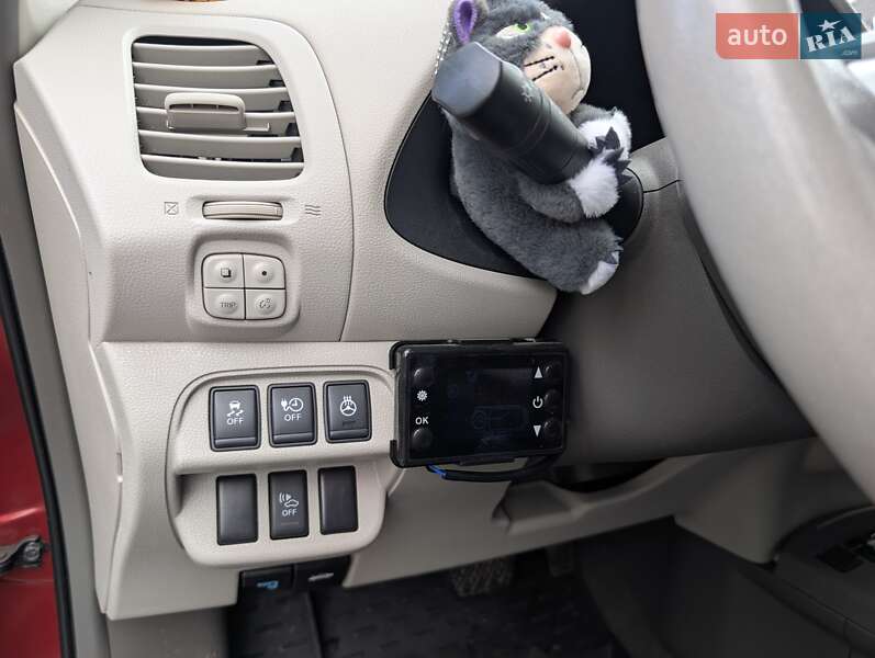 Хетчбек Nissan Leaf 2012 в Білій Криниці фото 14 Хетчбек Nissan Leaf 2012 в Білій Криниці