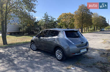Хэтчбек Nissan Leaf 2014 в Днепре
