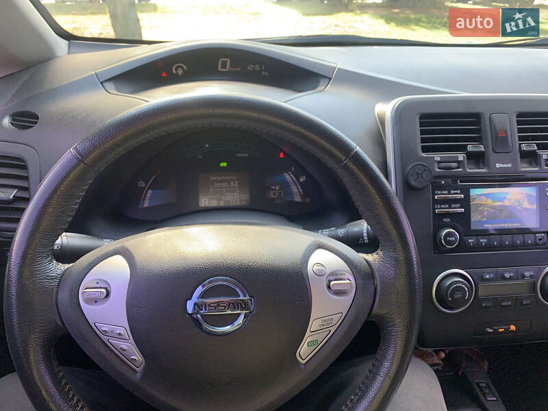 Хэтчбек Nissan Leaf 2014 в Днепре фото 6 Хэтчбек Nissan Leaf 2014 в Днепре
