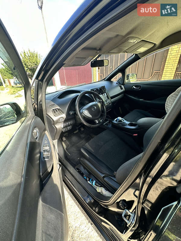 Хэтчбек Nissan Leaf 2013 в Днепре фото 10 Хэтчбек Nissan Leaf 2013 в Днепре
