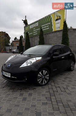 Хетчбек Nissan Leaf 2015 в Кропивницькому