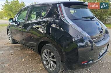 Хэтчбек Nissan Leaf 2013 в Луцке