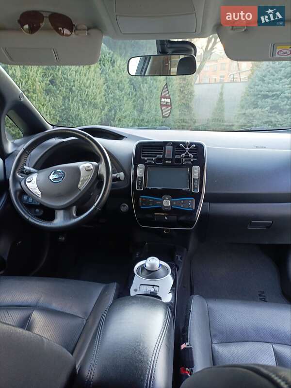 Хетчбек Nissan Leaf 2014 в Кропивницькому фото 8 Хетчбек Nissan Leaf 2014 в Кропивницькому