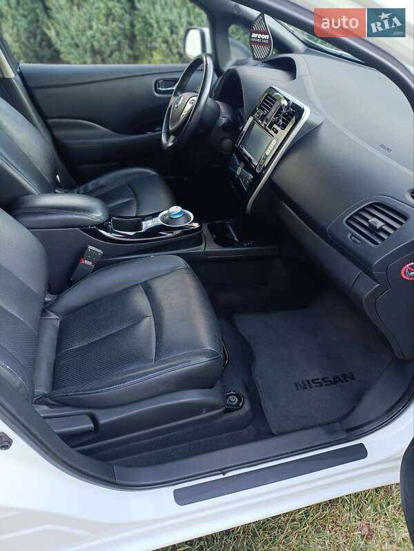 Хетчбек Nissan Leaf 2014 в Кропивницькому фото 13 Хетчбек Nissan Leaf 2014 в Кропивницькому