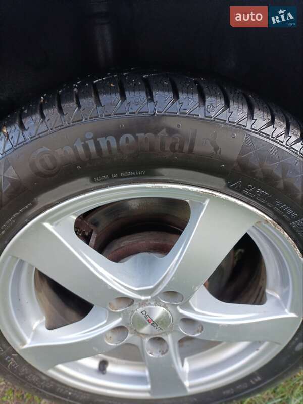 Хетчбек Nissan Leaf 2014 в Кропивницькому фото 23 Хетчбек Nissan Leaf 2014 в Кропивницькому