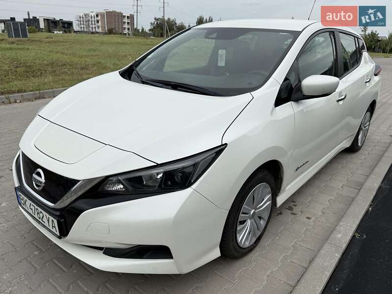 Хетчбек Nissan Leaf 2020 в Рівному