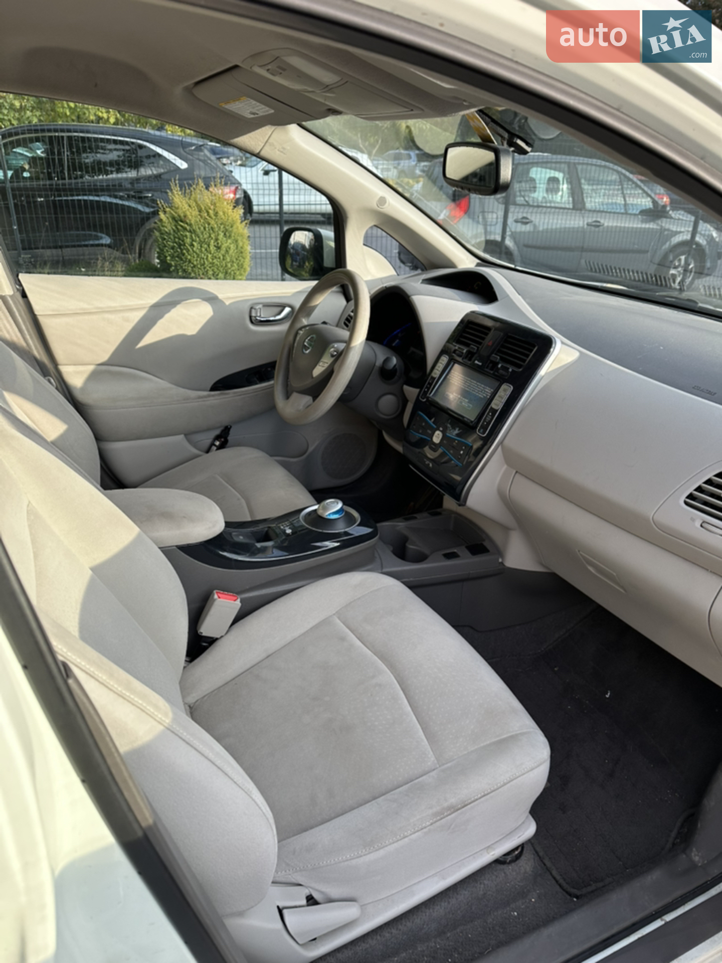 2011 Nissan Leaf - мініатюра 17