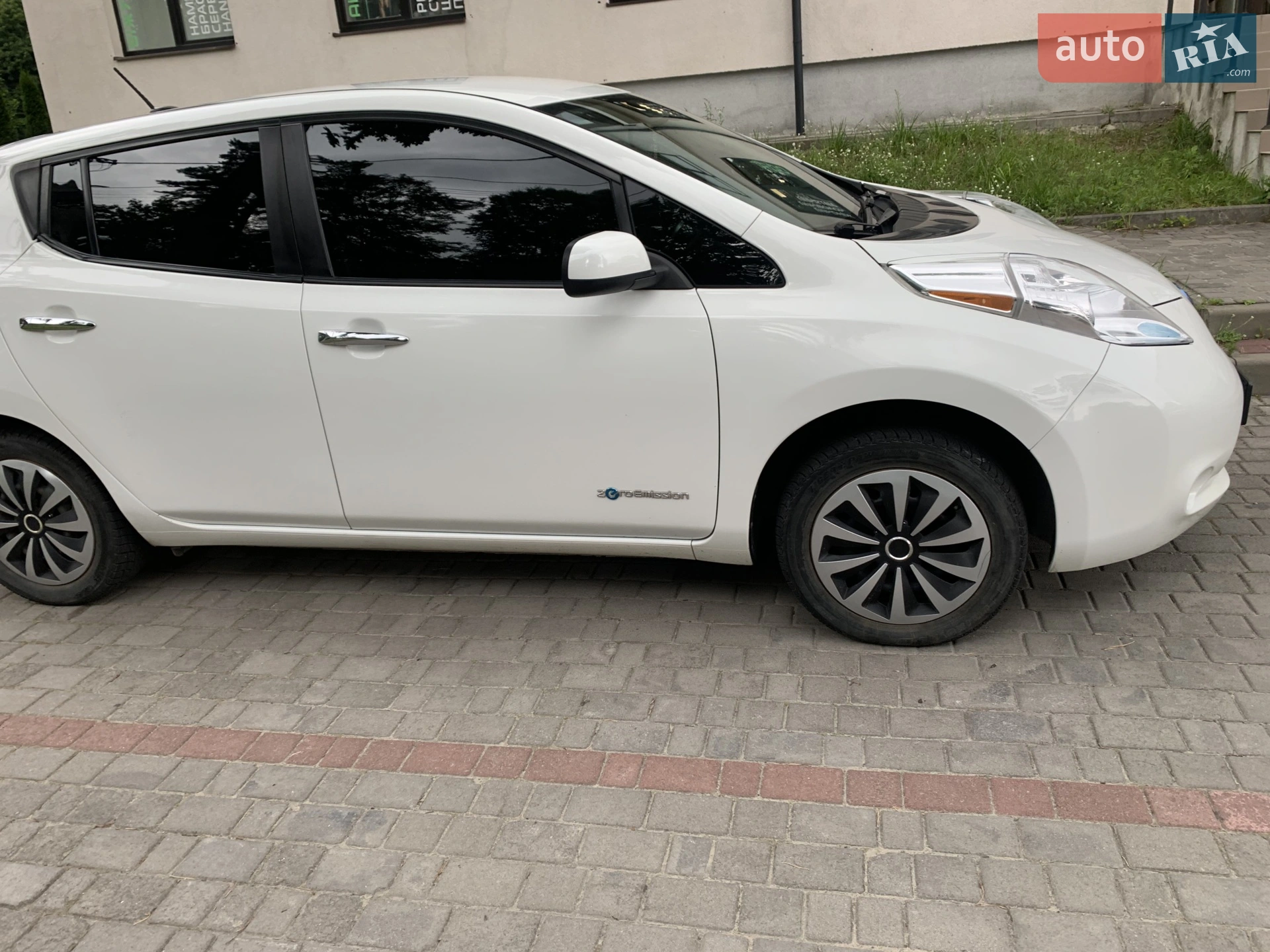 2015 Nissan Leaf - мініатюра 3