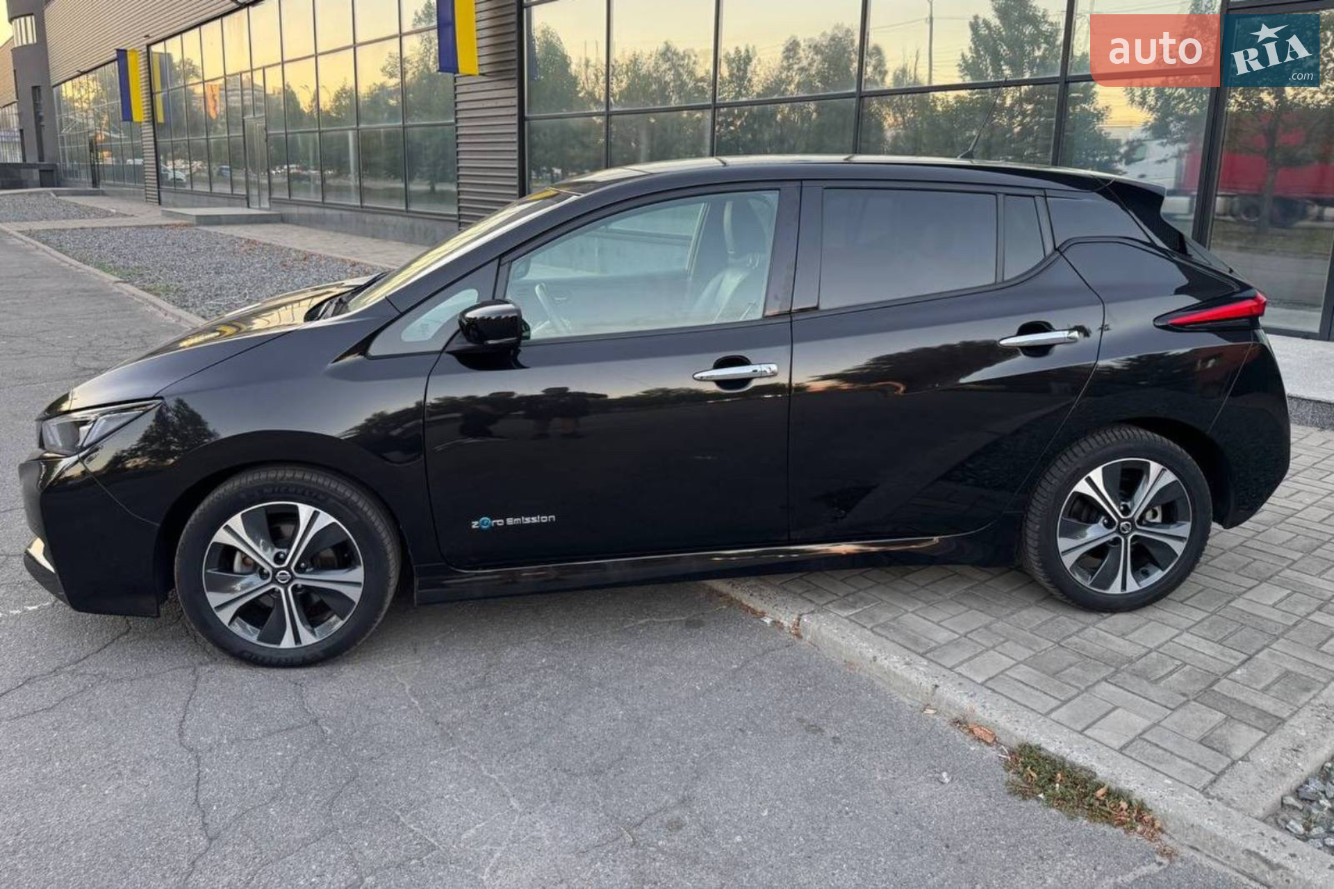 2020 Nissan Leaf - мініатюра 7