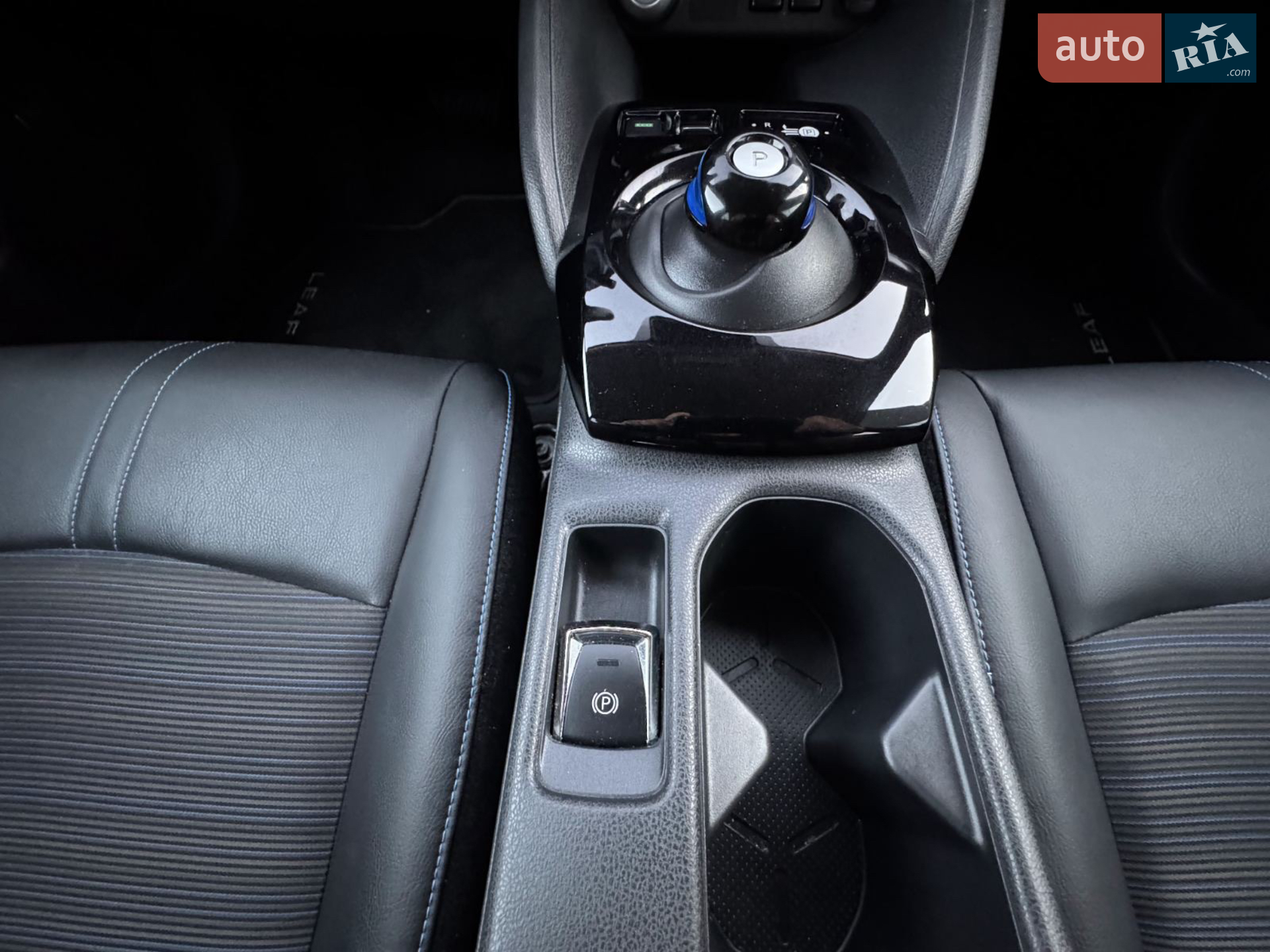 2020 Nissan Leaf - мініатюра 17