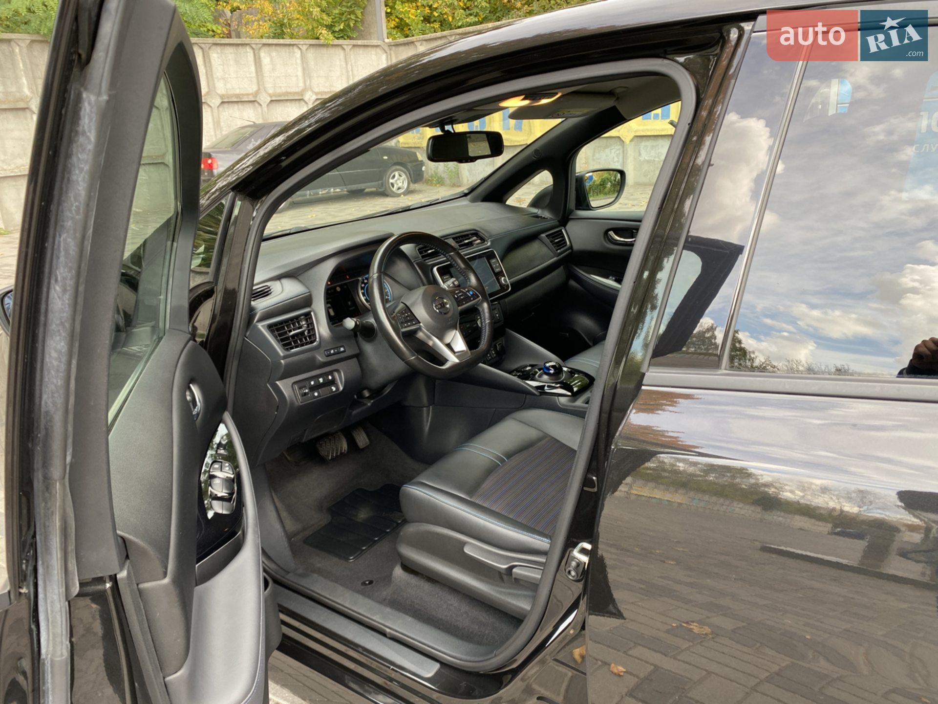2020 Nissan Leaf - мініатюра 46