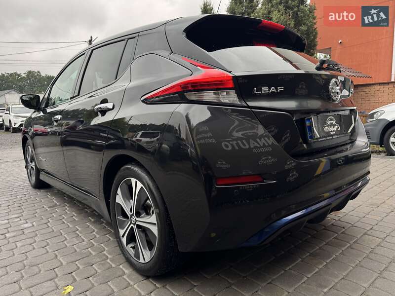 Хетчбек Nissan Leaf 2018 в Вінниці фото 15 Хетчбек Nissan Leaf 2018 в Вінниці