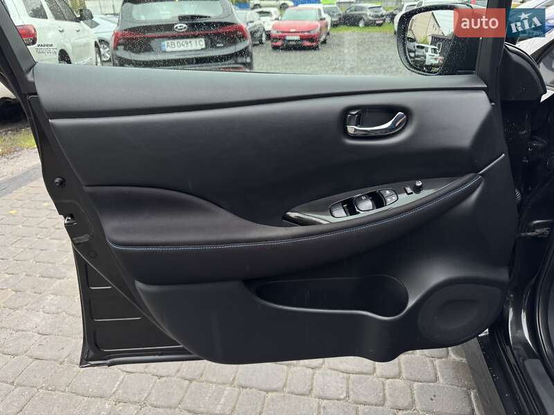 Хетчбек Nissan Leaf 2018 в Вінниці фото 35 Хетчбек Nissan Leaf 2018 в Вінниці