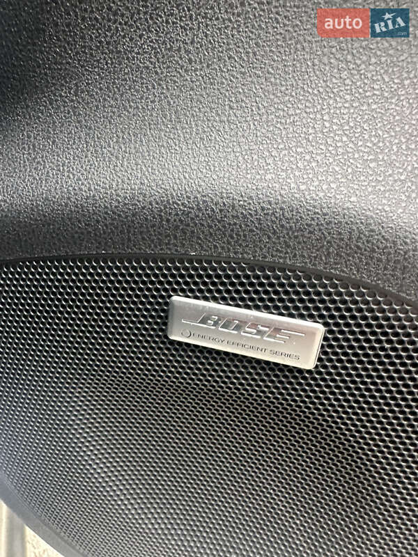 Хетчбек Nissan Leaf 2015 в Кам'янському