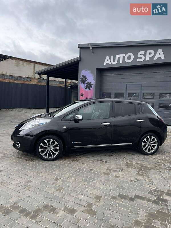 Хетчбек Nissan Leaf 2014 в Звенигородці фото 4 Хетчбек Nissan Leaf 2014 в Звенигородці