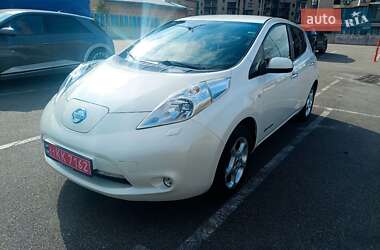 Хэтчбек Nissan Leaf 2016 в Киеве