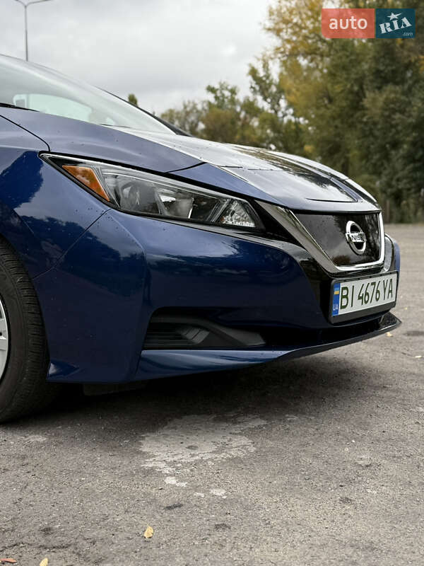 Хэтчбек Nissan Leaf 2018 в Кременчуге фото 12 Хэтчбек Nissan Leaf 2018 в Кременчуге