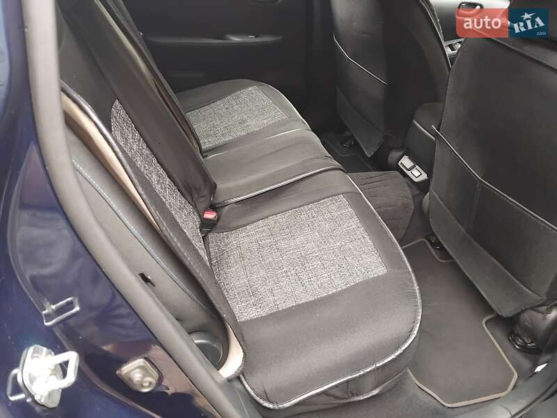 Хетчбек Nissan Leaf 2023 в Дніпрі фото 6 Хетчбек Nissan Leaf 2023 в Дніпрі