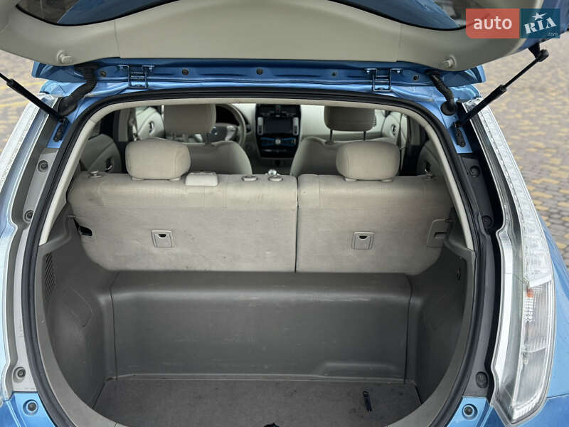 Хетчбек Nissan Leaf 2013 в Вінниці