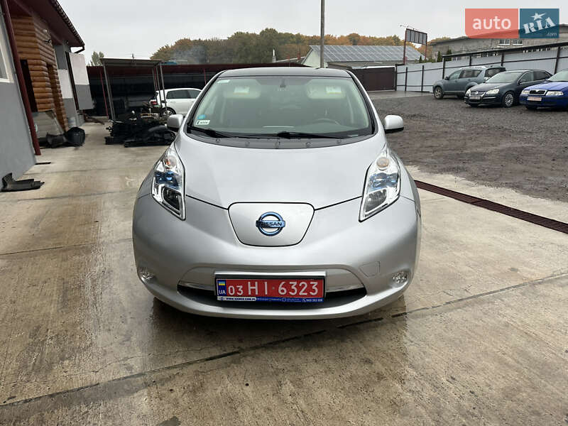 Хетчбек Nissan Leaf 2015 в Сокалі фото 3 Хетчбек Nissan Leaf 2015 в Сокалі