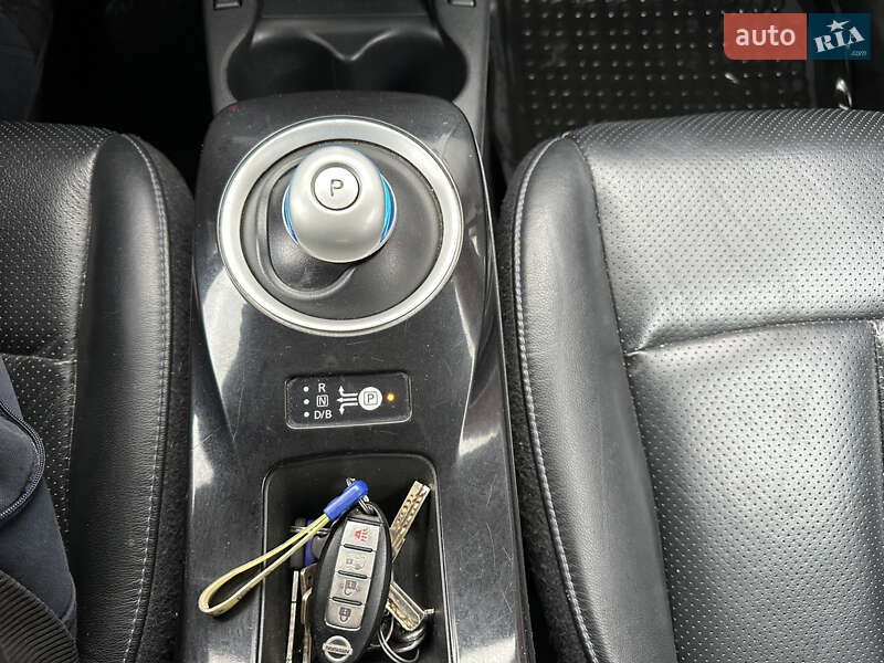 Хетчбек Nissan Leaf 2015 в Сокалі фото 24 Хетчбек Nissan Leaf 2015 в Сокалі