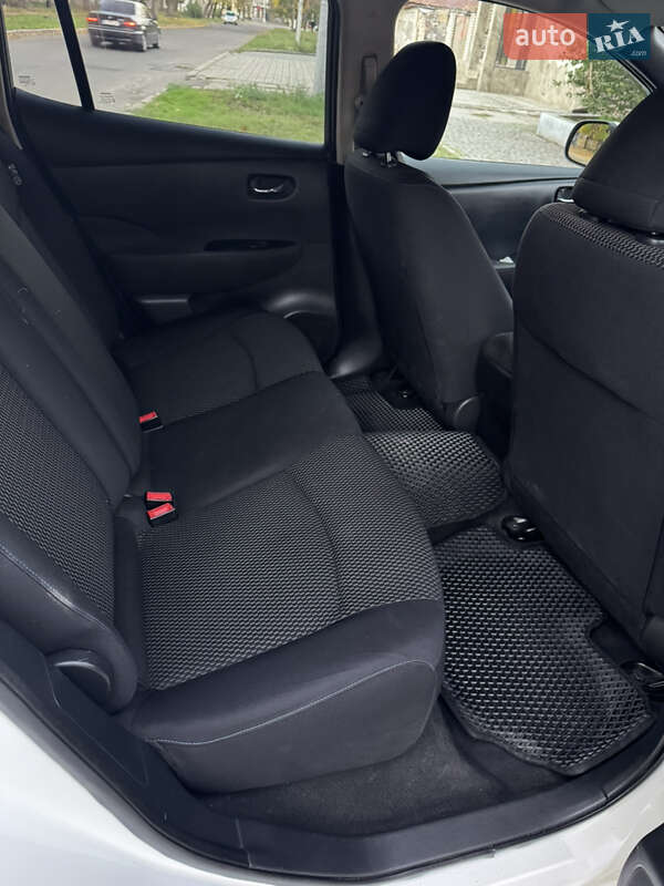 Хэтчбек Nissan Leaf 2015 в Николаеве фото 6 Хэтчбек Nissan Leaf 2015 в Николаеве